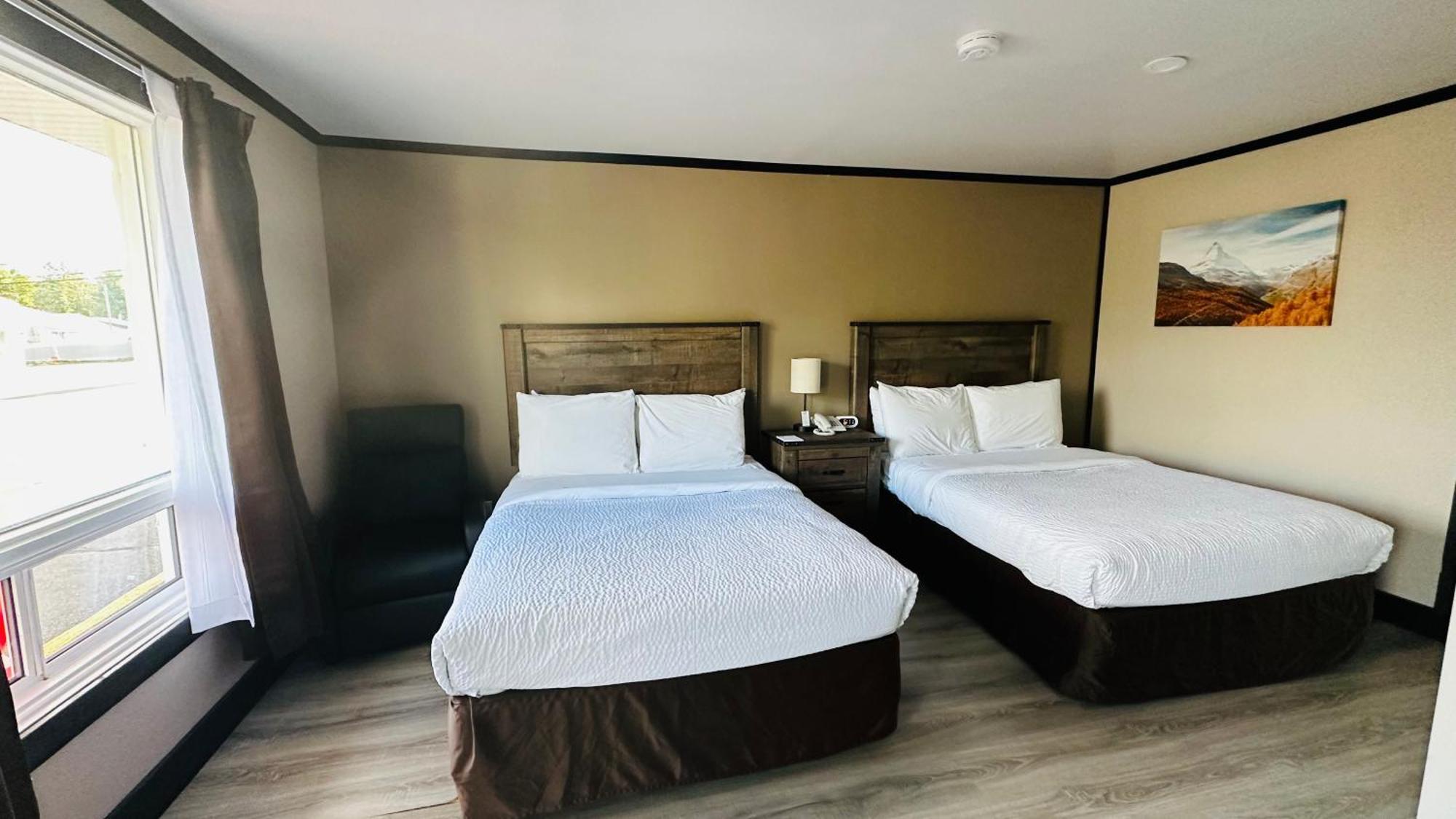Motel 7 Inn & Suites Beresford Esterno foto