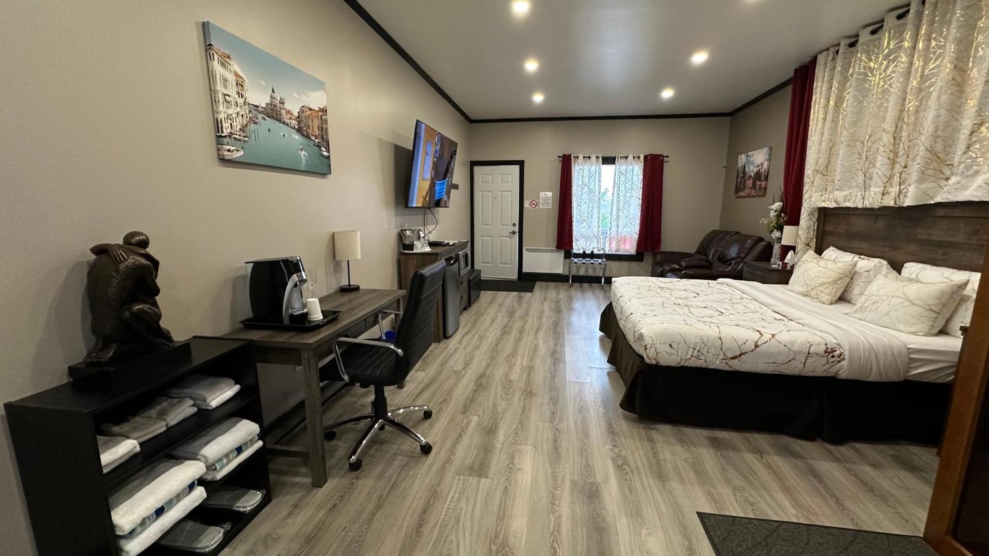 Motel 7 Inn & Suites Beresford Esterno foto