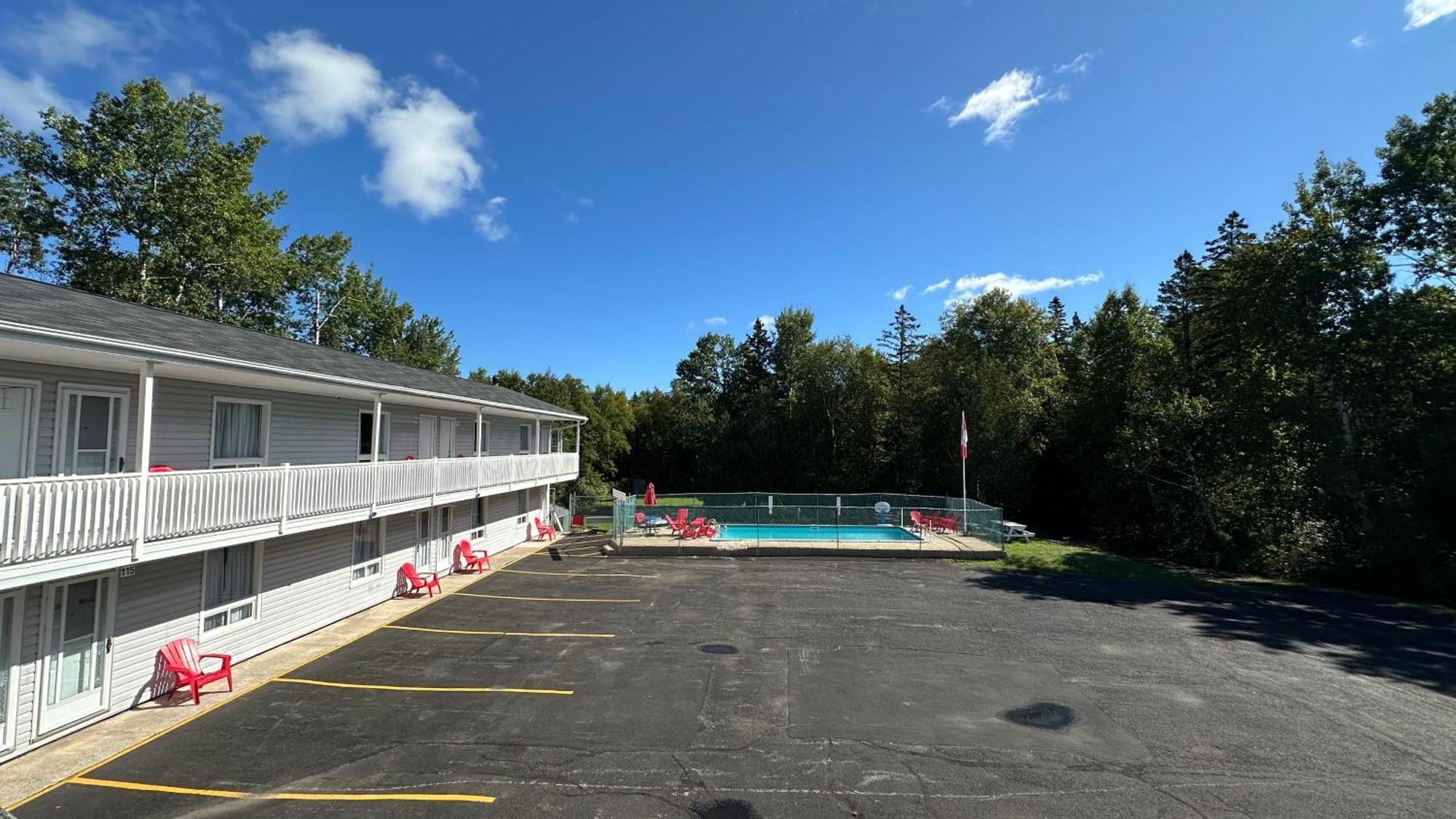 Motel 7 Inn & Suites Beresford Esterno foto