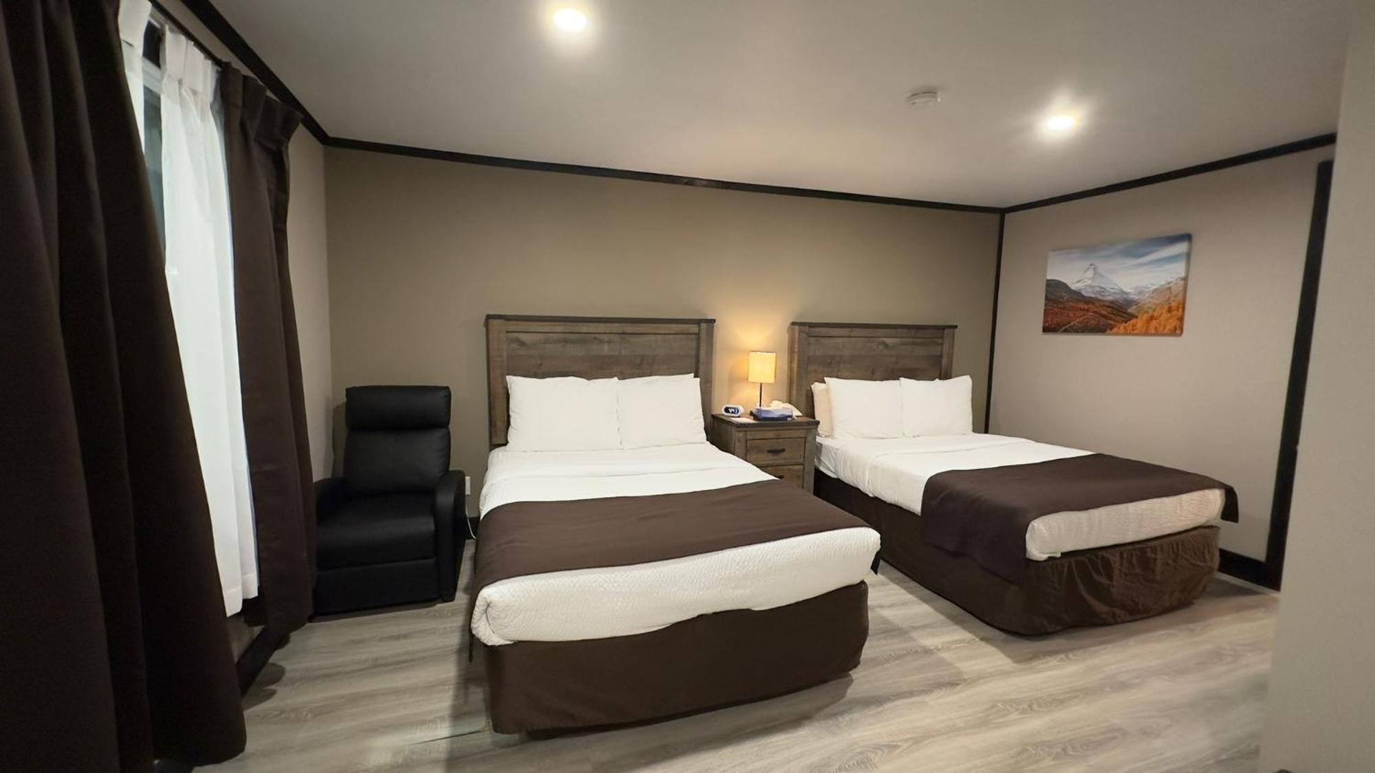 Motel 7 Inn & Suites Beresford Esterno foto