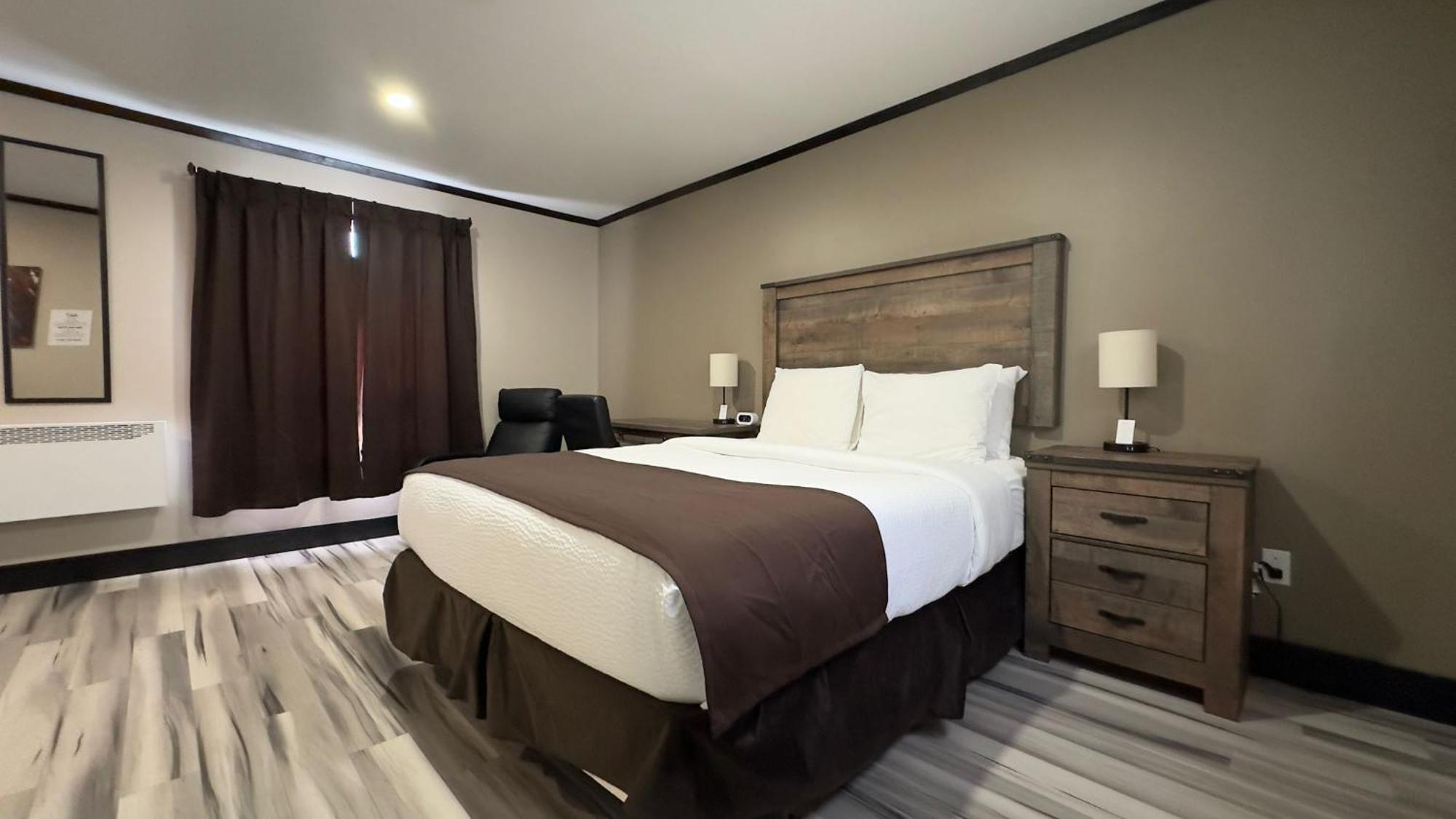 Motel 7 Inn & Suites Beresford Esterno foto
